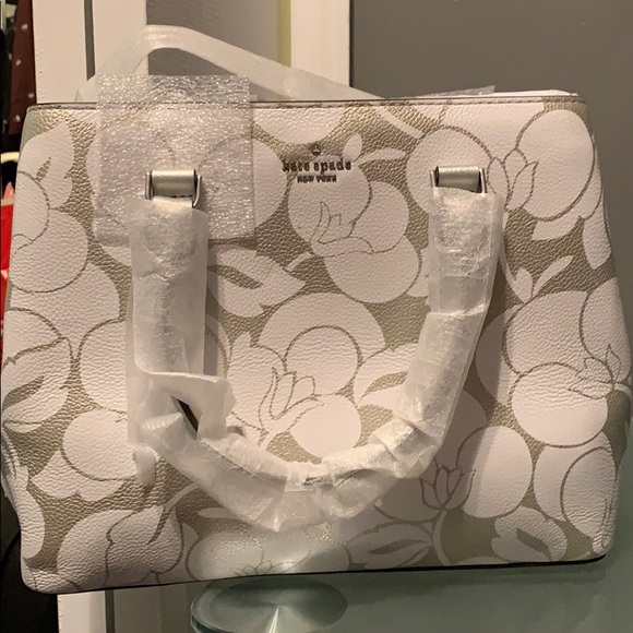 kate spade Handbags - Kate spade hand bags
